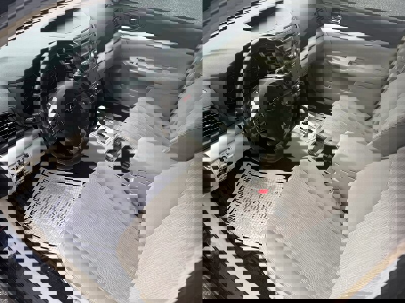 Used 2013 Subaru Legacy 2.5i Premium image 10