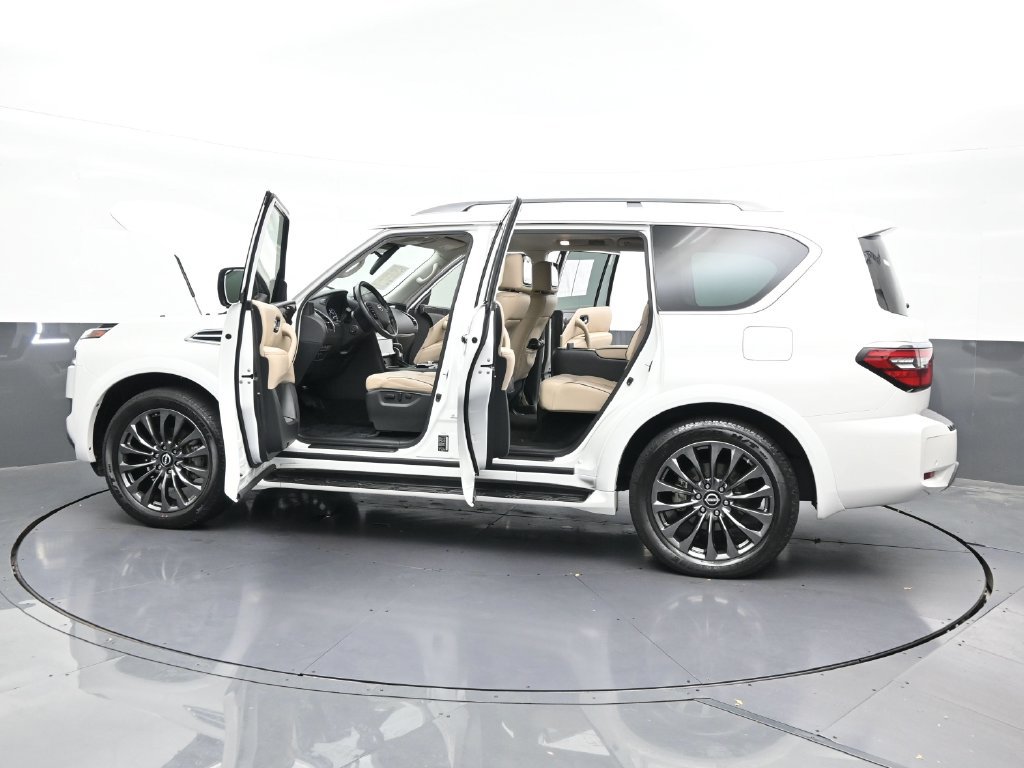 Used 2023 Nissan Armada Platinum w/ Captain's Chairs Package RWD image 34
