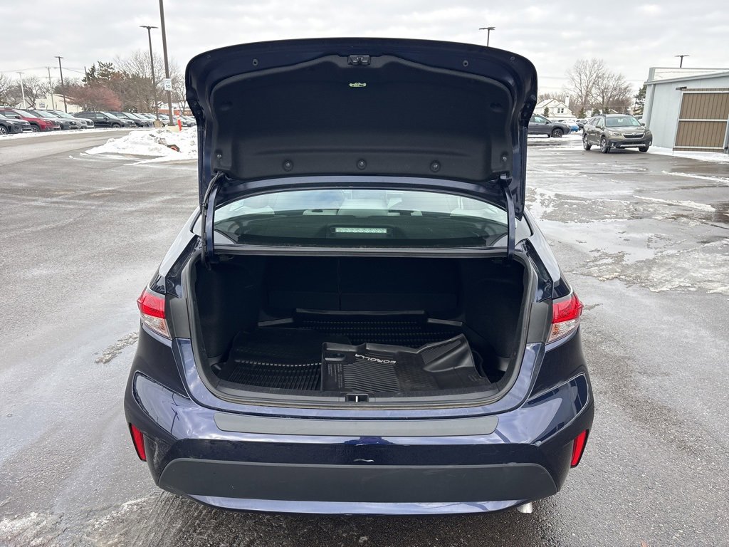 Used 2020 Toyota Corolla LE image 7