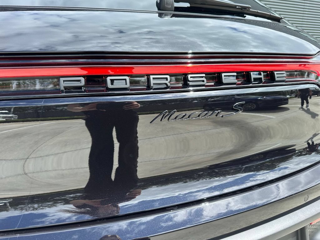Used 2026 Porsche Macan S AWD/4WD image 14