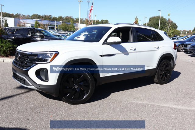 New 2026 Volkswagen Atlas Cross Sport SE image 1