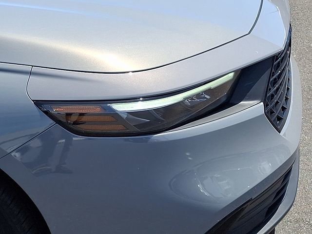 Used 2025 Honda Accord SE image 28
