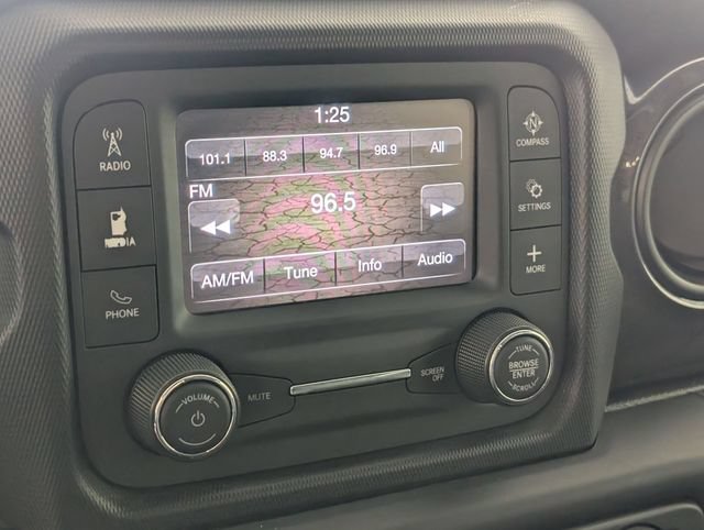 Used 2020 Jeep Wrangler Unlimited Sport AWD/4WD image 18