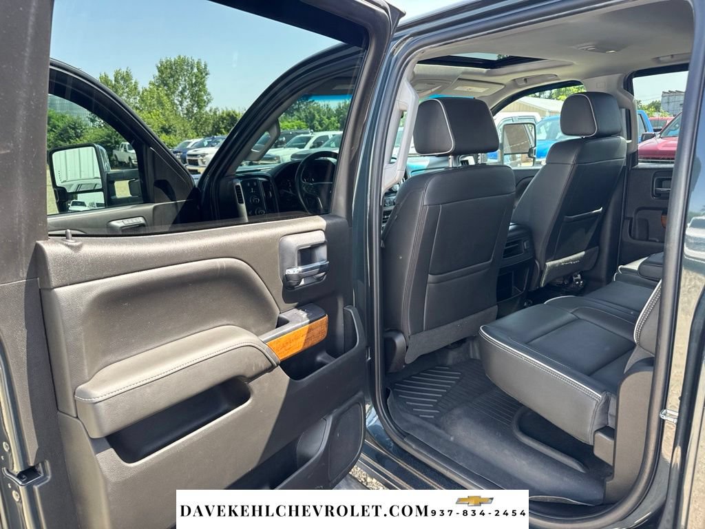 Used 2018 Chevrolet Silverado 2500 High Country w/ Duramax Plus Package AWD/4WD image 23