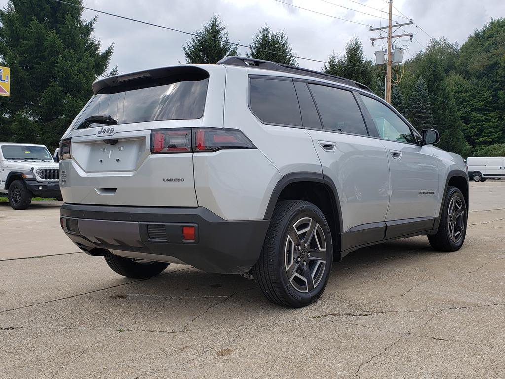 New 2026 Jeep Cherokee Laredo AWD/4WD image 3