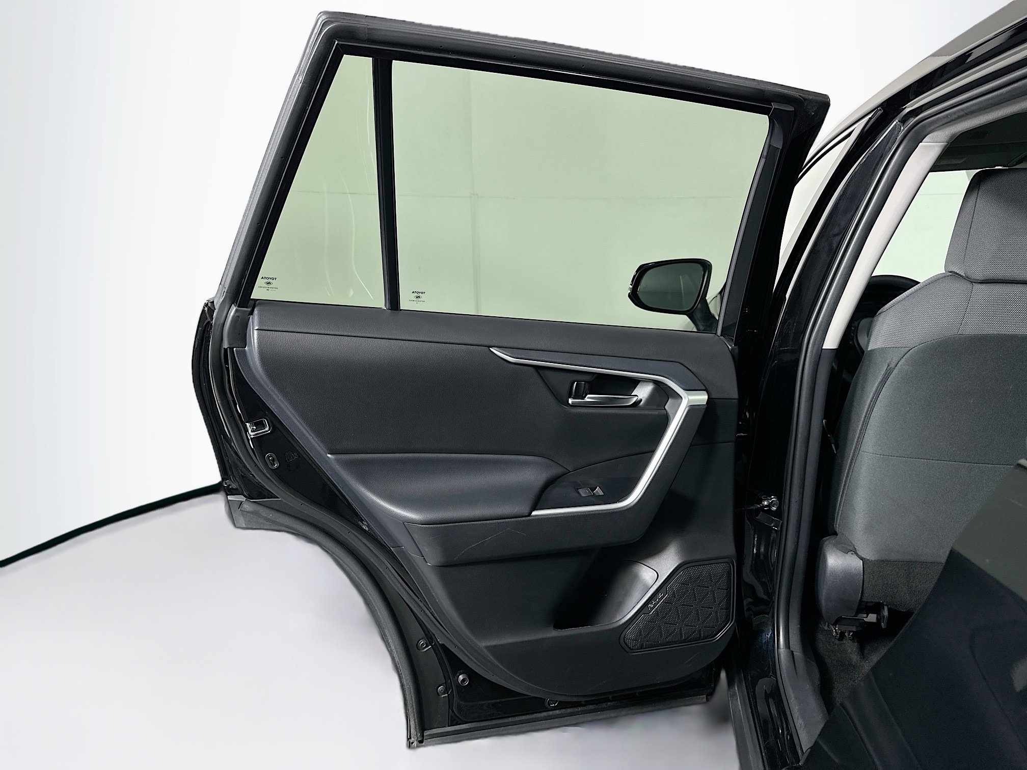 Used 2024 Toyota RAV4 XLE image 25