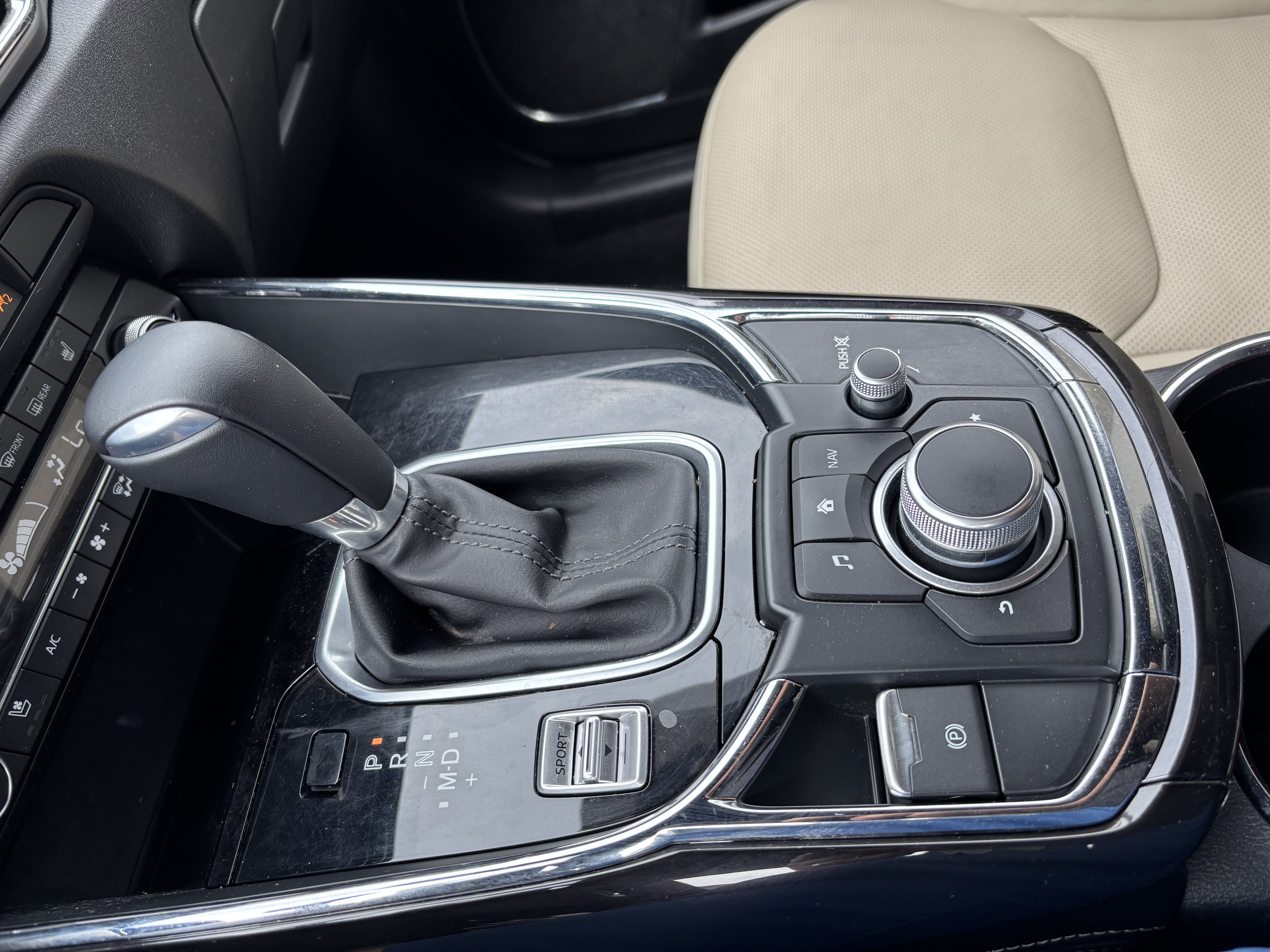 Used 2019 MAZDA CX-9 Grand Touring AWD/4WD image 25