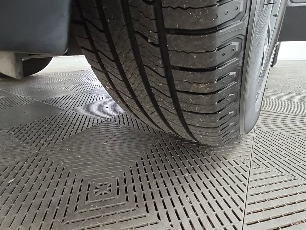 Used 2020 Honda CR-V LX image 40