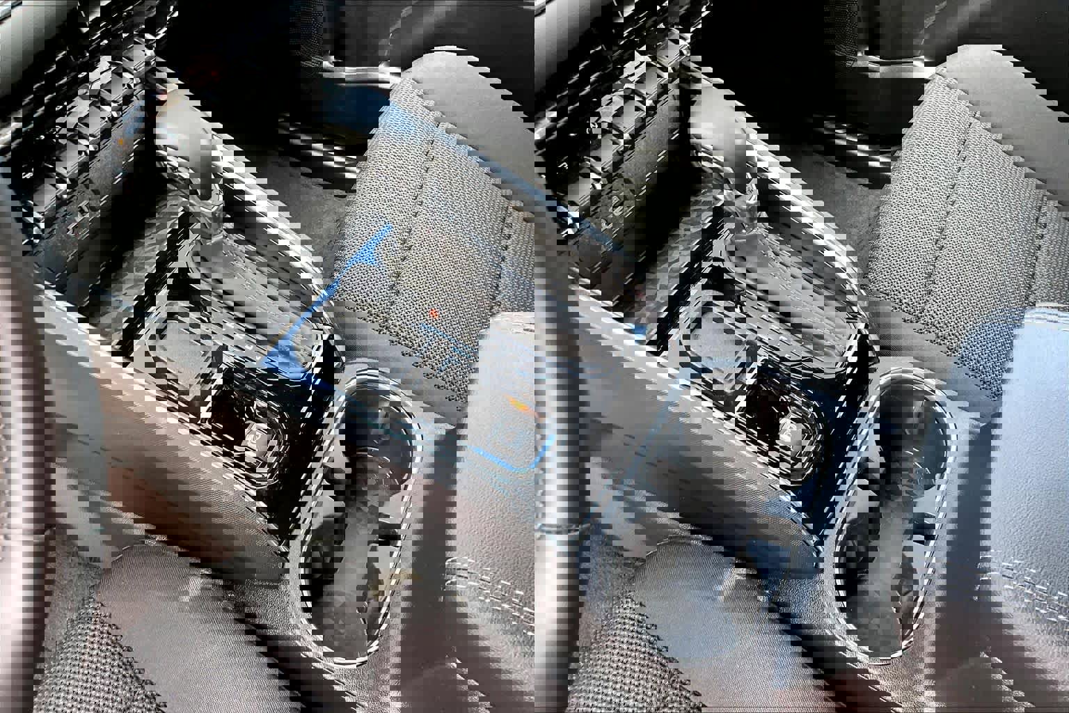 Used 2025 GMC Canyon Elevation RWD image 17