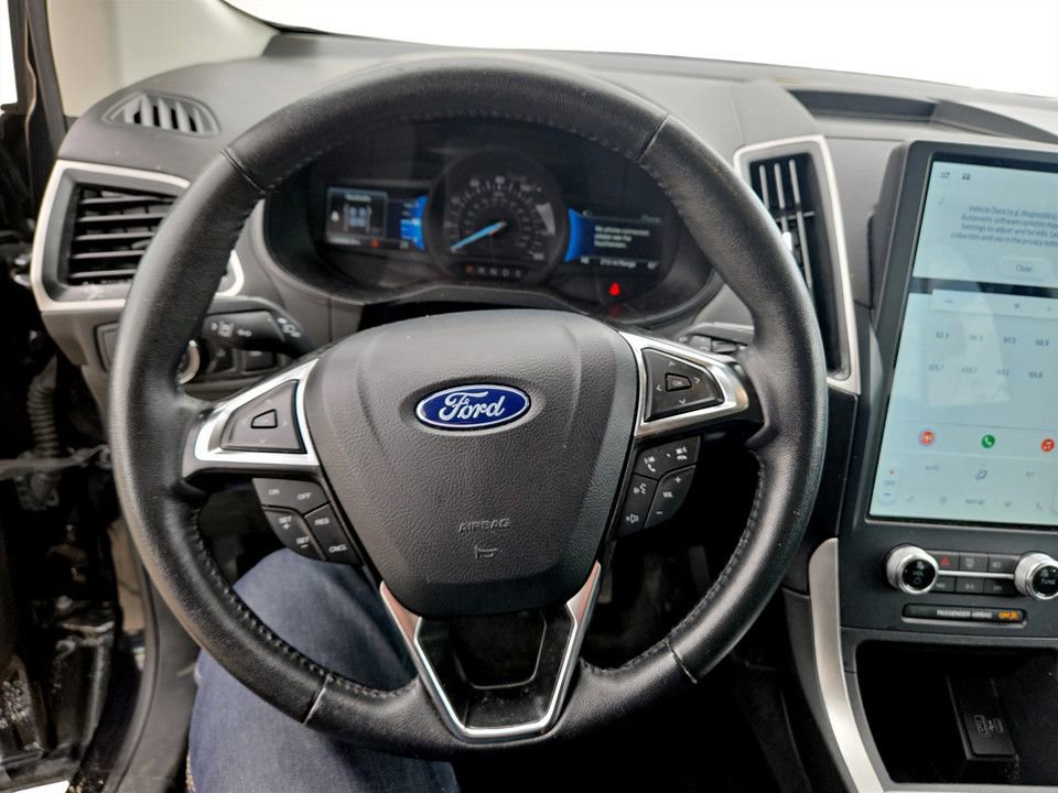 Used 2024 Ford Edge SEL AWD/4WD image 14