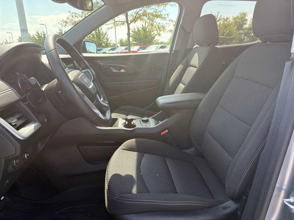 Certified 2023 GMC Terrain SLE w/ Driver Convenience Package AWD/4WD image 11