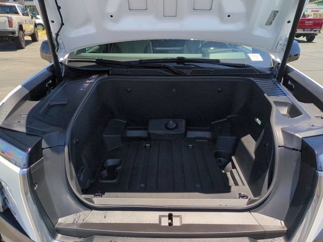 Used 2025 GMC Sierra EV Denali AWD/4WD image 29