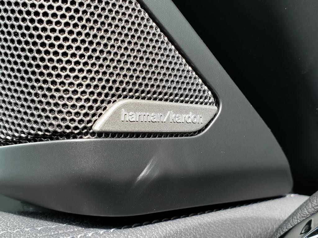 New 2026 BMW Z4 M40i w/ Premium Package image 10