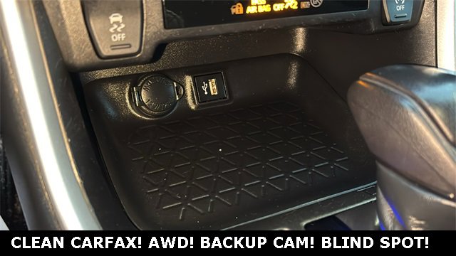 Used 2023 Toyota RAV4 LE image 17