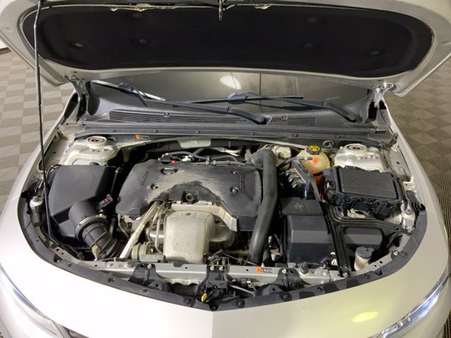 Used 2017 Chevrolet Malibu Premier w/ Premier Sun and Wheel Package FWD image 41