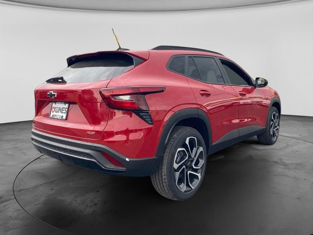 New 2026 Chevrolet Trax RS w/ Driver Confidence Package FWD image 9