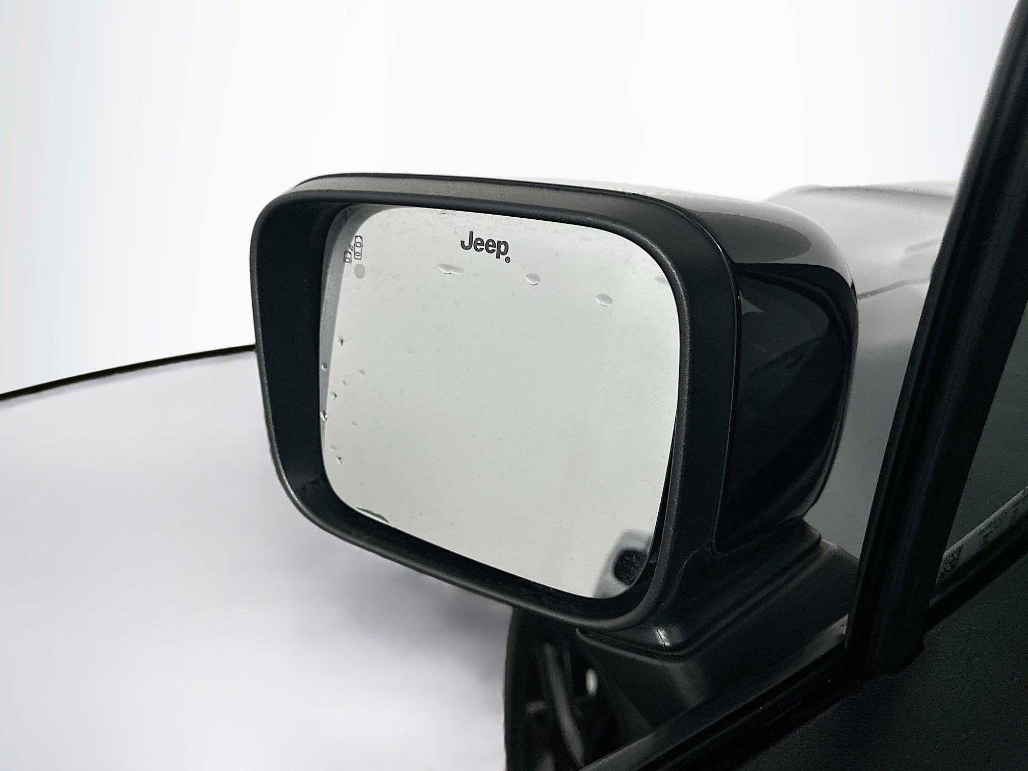 Used 2023 Jeep Renegade Altitude w/ Sun/Sound Group image 16