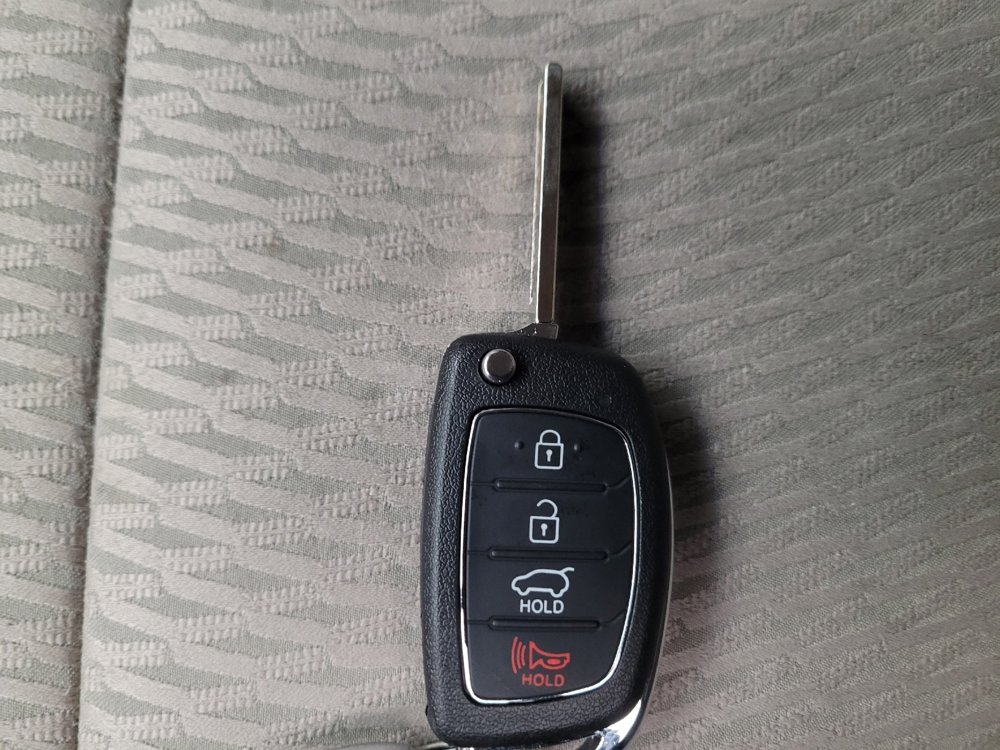 Used 2014 Hyundai Santa Fe Sport FWD image 32