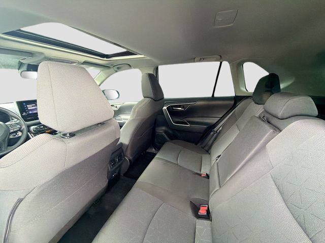 Used 2024 Toyota RAV4 XLE w/ Convenience Package FWD image 24