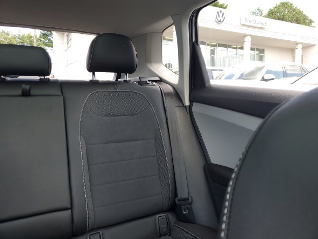 Certified 2023 Volkswagen Taos SE w/ Panoramic Sunroof Package FWD image 12