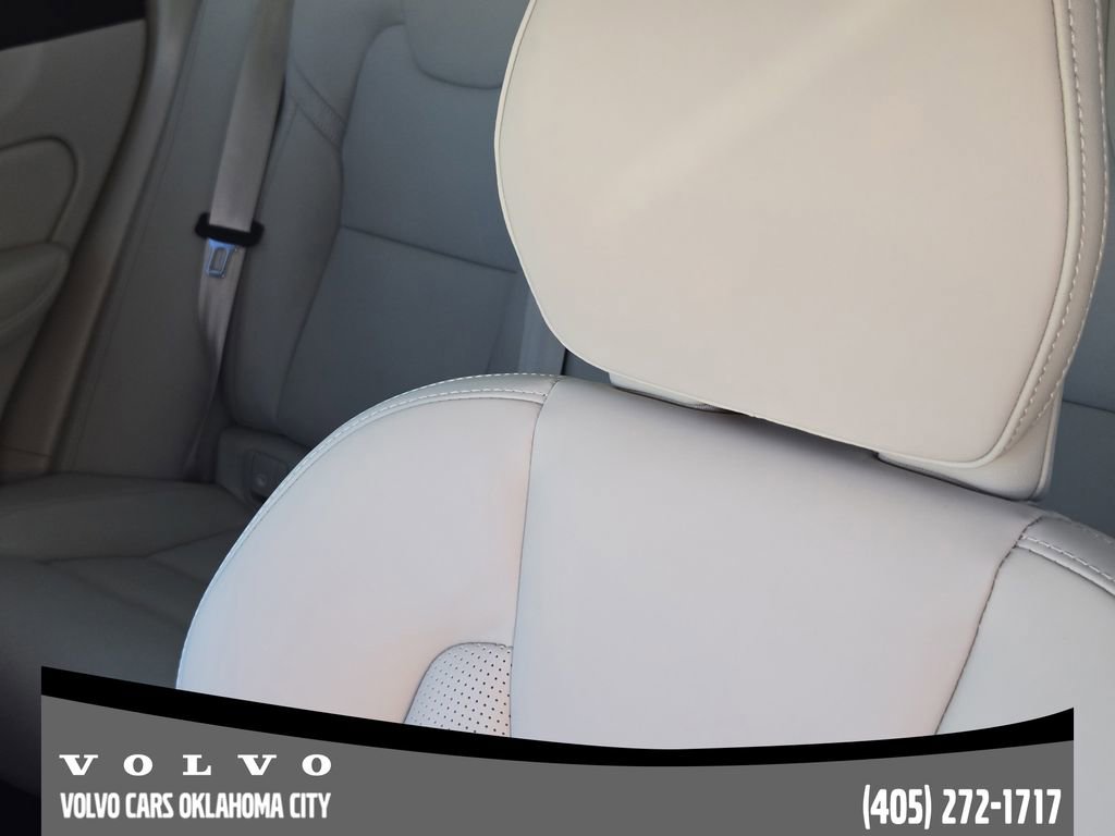 New 2026 Volvo XC60 T8 Ultra w/ Protection Package Premier image 14