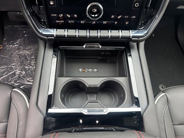 New 2026 GMC Yukon AT4 Ultimate w/ LPO, Floor Liner Package image 24