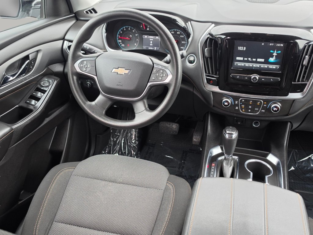 Used 2018 Chevrolet Traverse LS w/ LPO, Floor Liner Package AWD/4WD image 3
