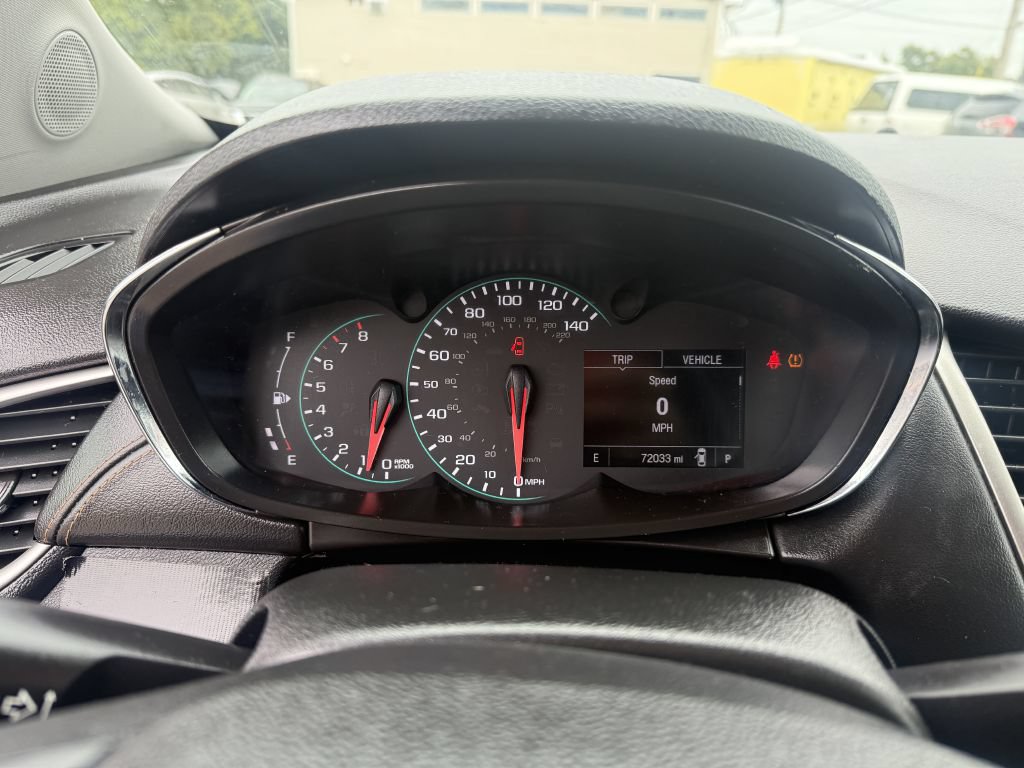 Used 2018 Chevrolet Trax LT AWD/4WD image 10