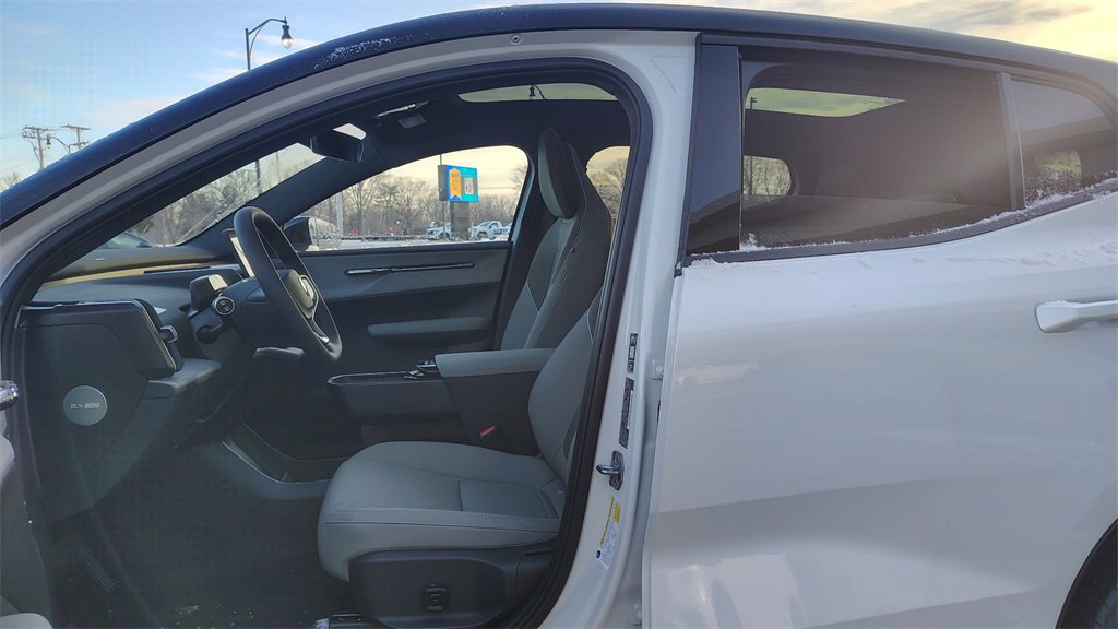 New 2026 Volvo EX30 Ultra image 7