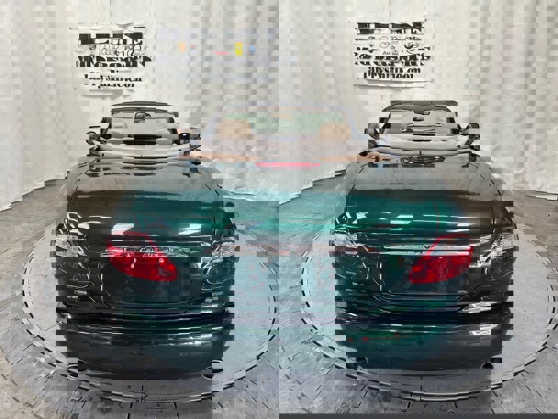 Used 2005 Jaguar XK8 Convertible image 4