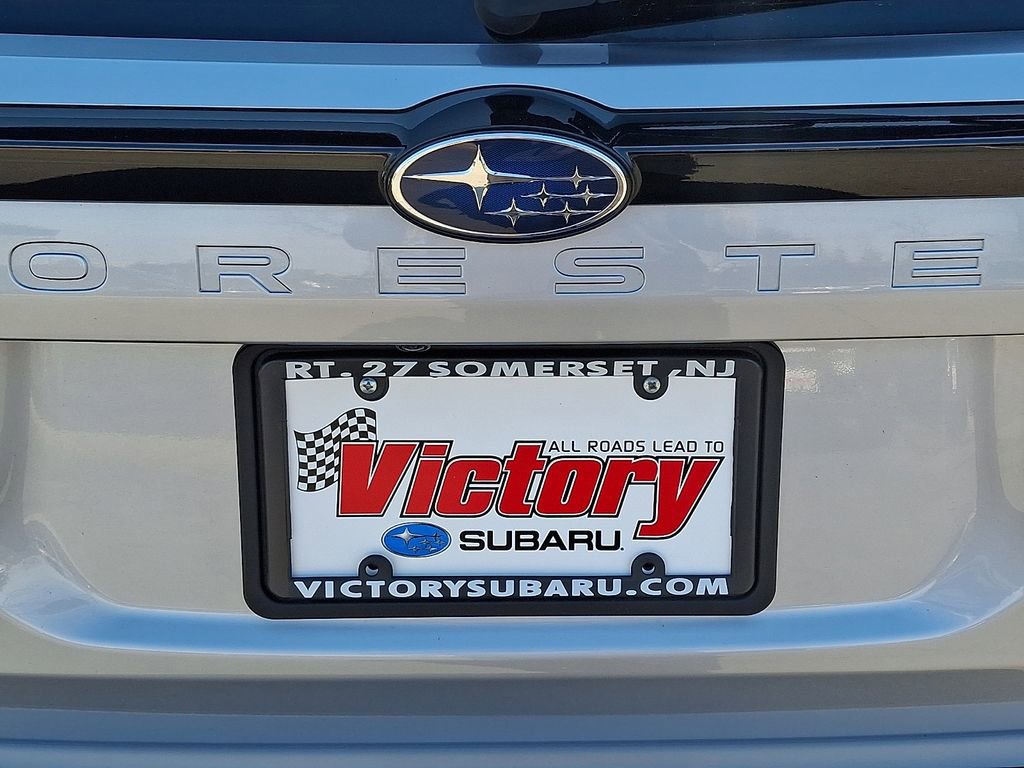 Used 2025 Subaru Forester Limited image 30