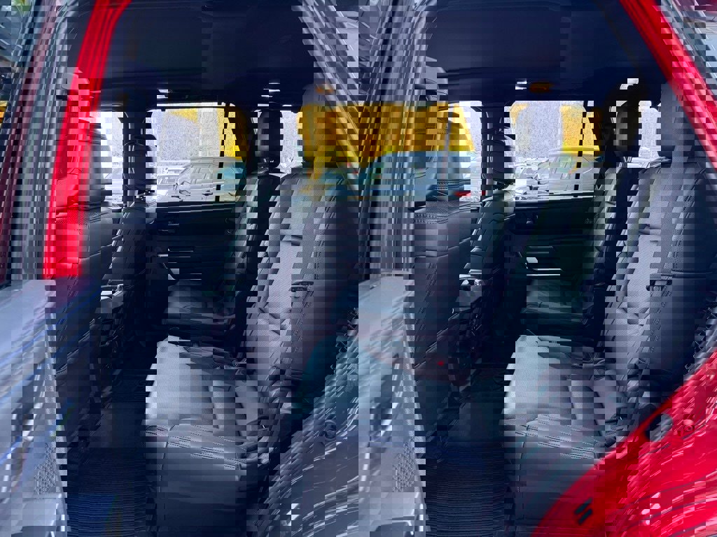 Used 2024 Toyota Sequoia Platinum image 10