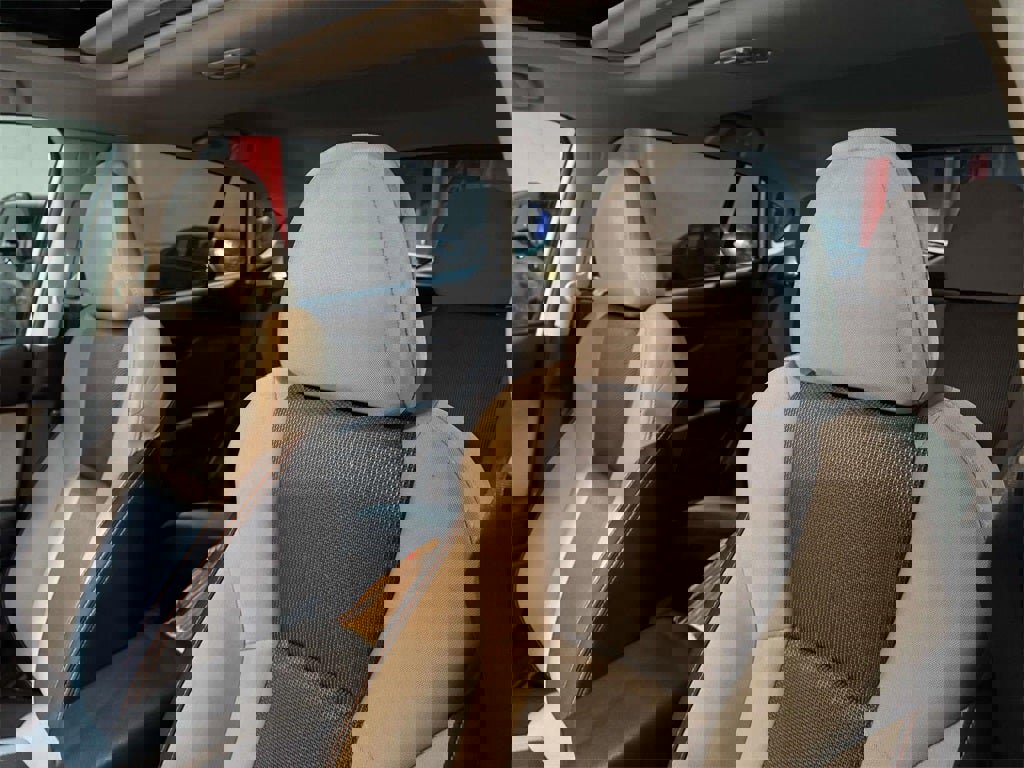 Used 2023 Subaru Crosstrek 2.0i Premium image 18