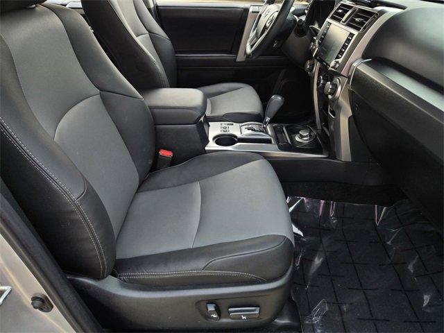 Used 2023 Toyota 4Runner SR5 Premium image 31