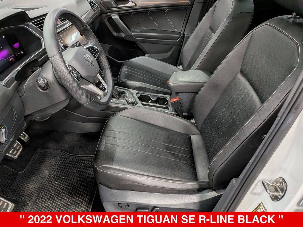 Used 2022 Volkswagen Tiguan SE R-Line AWD/4WD image 12