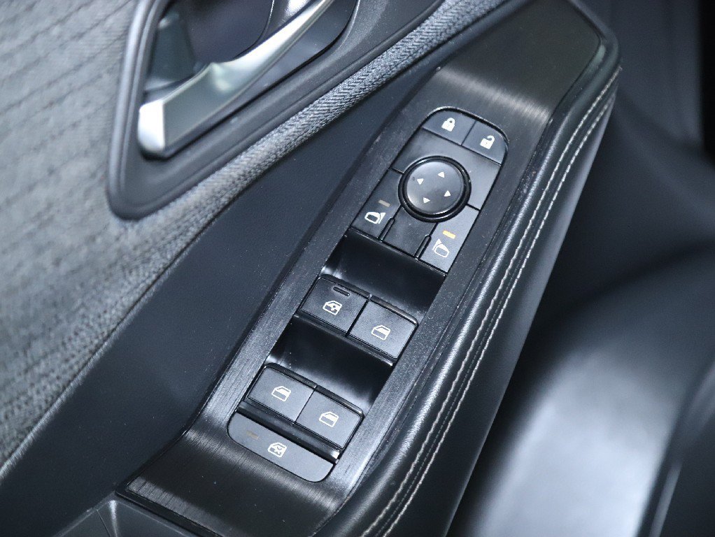 Certified 2023 Nissan Rogue SV AWD/4WD image 18