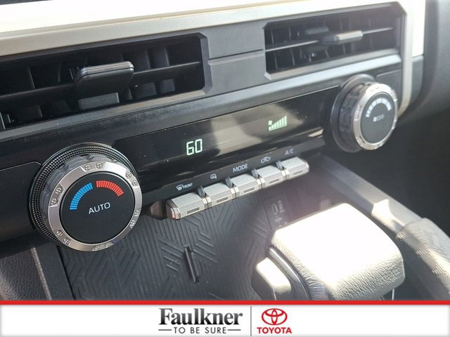 Certified 2024 Toyota Tacoma TRD Off-Road AWD/4WD image 15