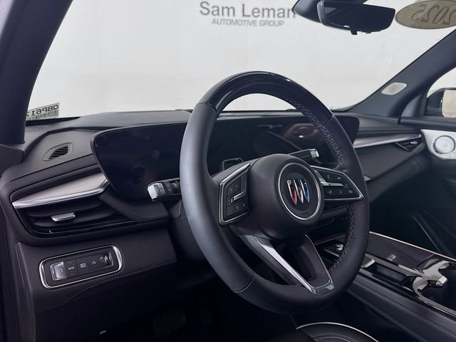 Used 2025 Buick Enclave Avenir w/ Super Cruise Package image 12