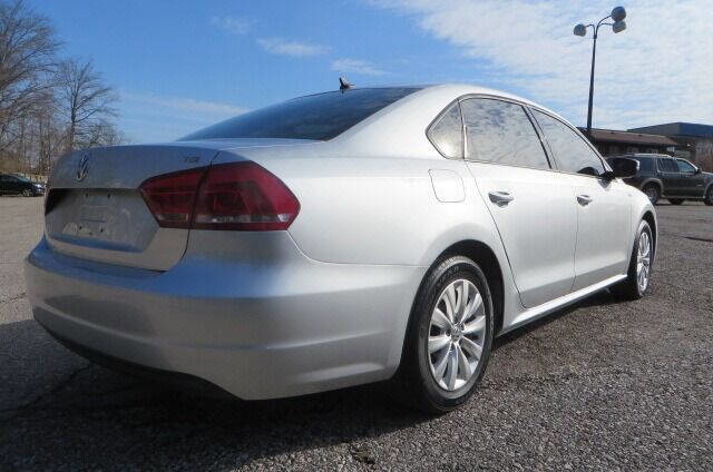 Used 2014 Volkswagen Passat 1.8T Wolfsburg Edition image 24