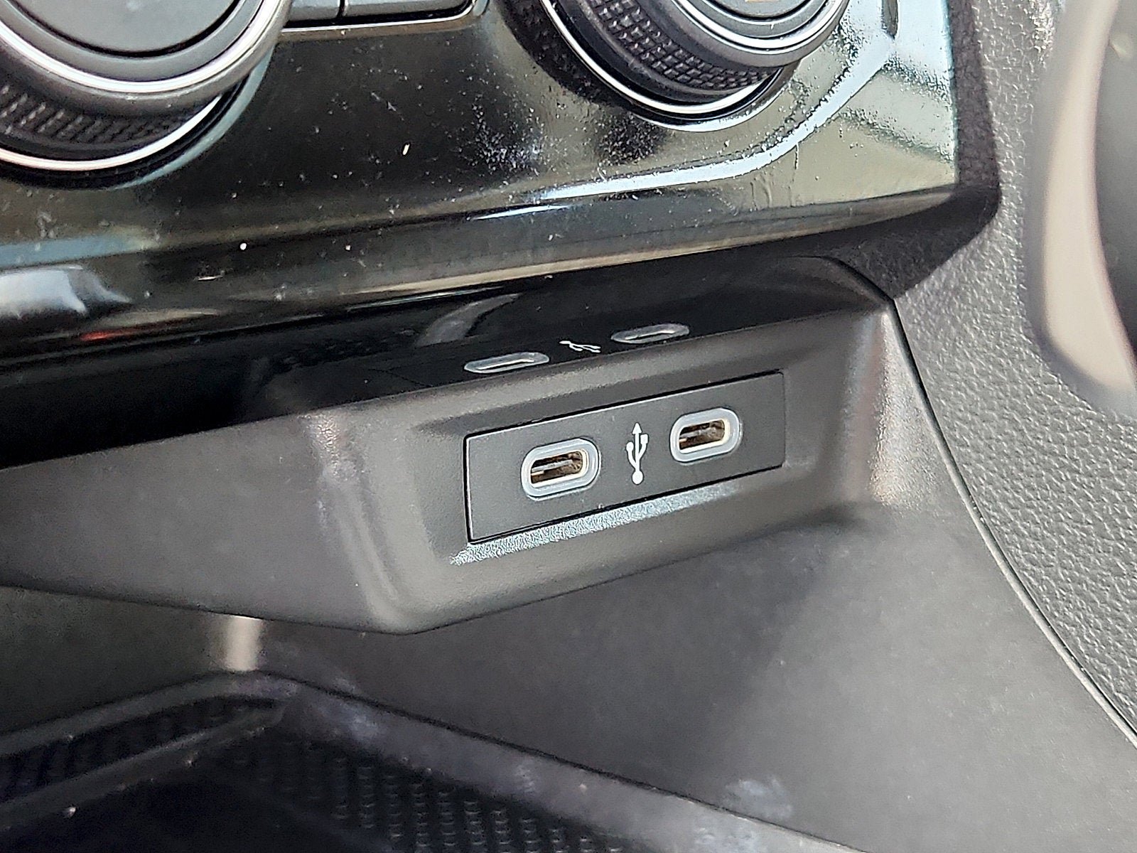 Certified 2024 Volkswagen Jetta SEL FWD image 23