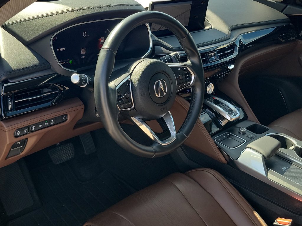 Used 2024 Acura MDX w/ Advance Package AWD/4WD image 9