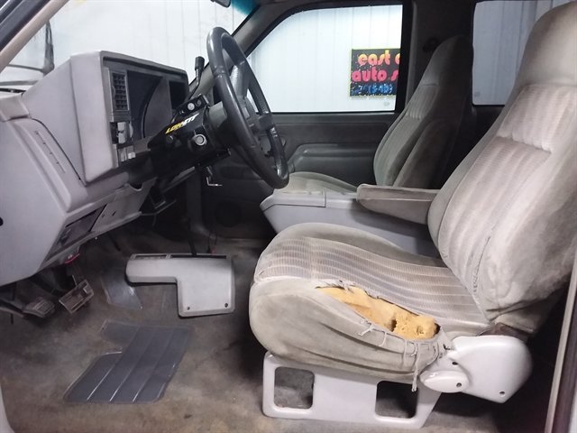 Used 1994 Chevrolet Blazer 4WD image 10