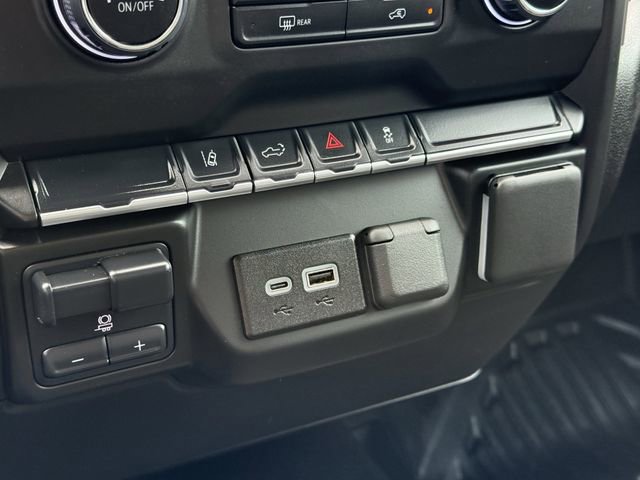 Used 2025 Chevrolet Silverado 2500 W/T w/ WT Convenience Package image 19