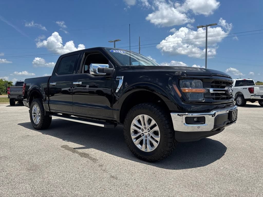 New 2025 Ford F150 XLT w/ Equipment Group 303A High AWD/4WD image 7