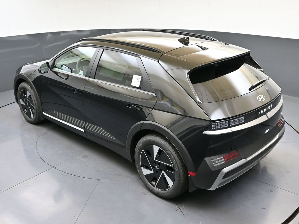 New 2025 Hyundai Ioniq 5 SEL image 45