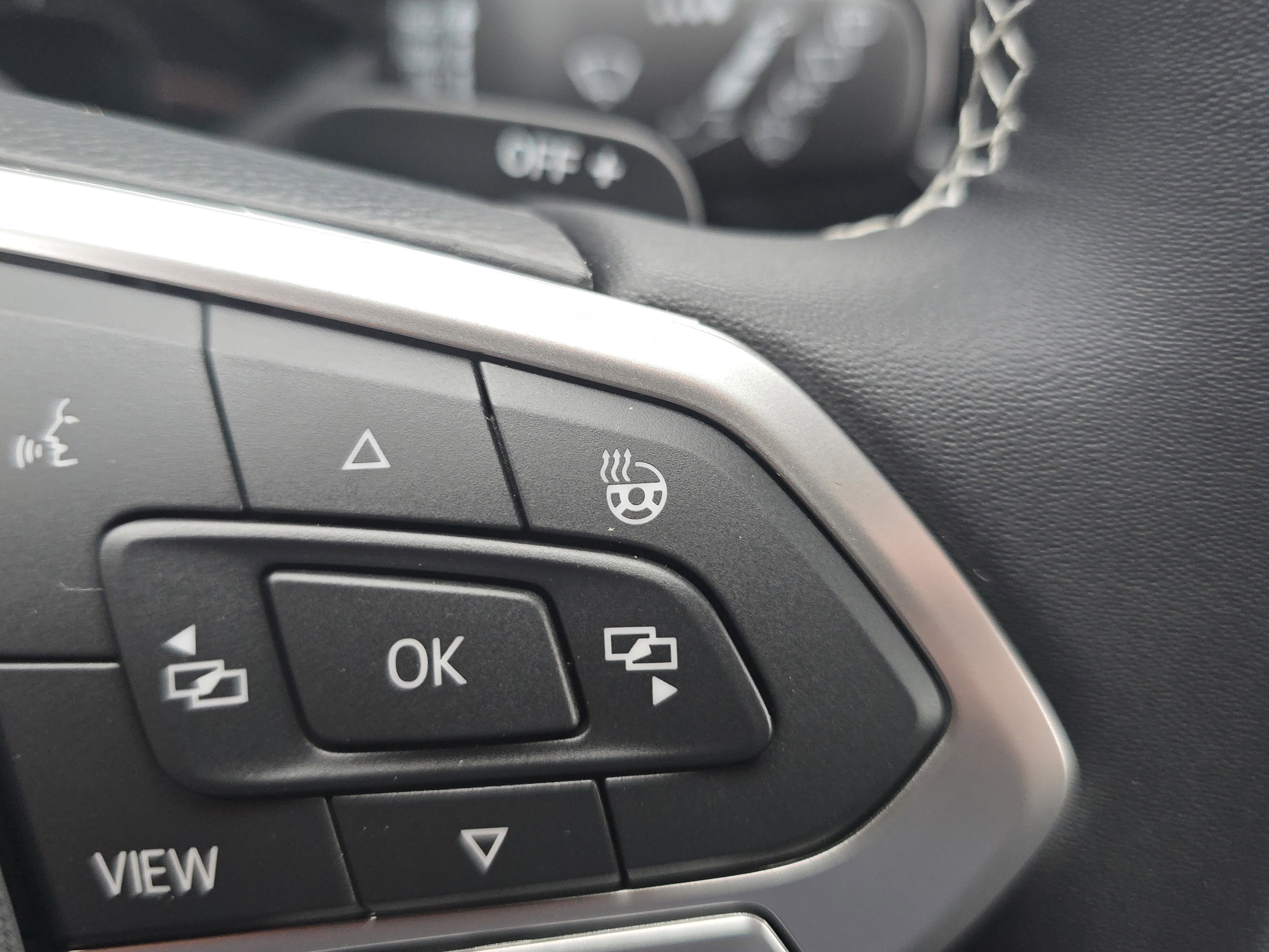 New 2026 Volkswagen Atlas SE image 11