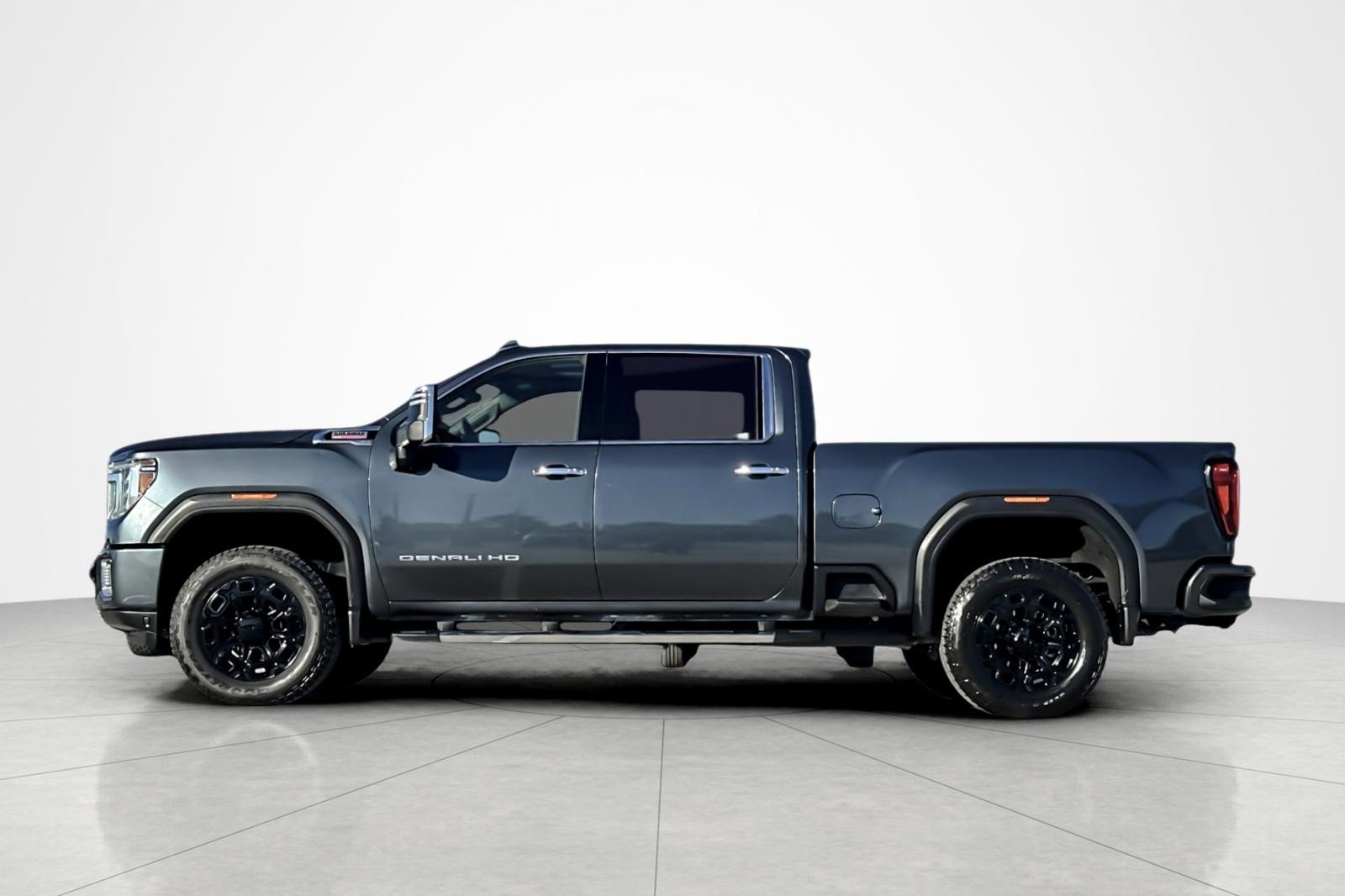 Used 2020 GMC Sierra 2500 Denali w/ Denali Ultimate Package image 2