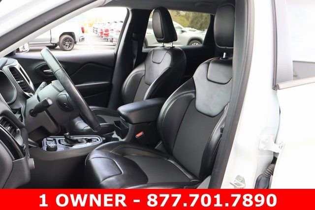 Used 2021 Jeep Cherokee Latitude Plus image 11