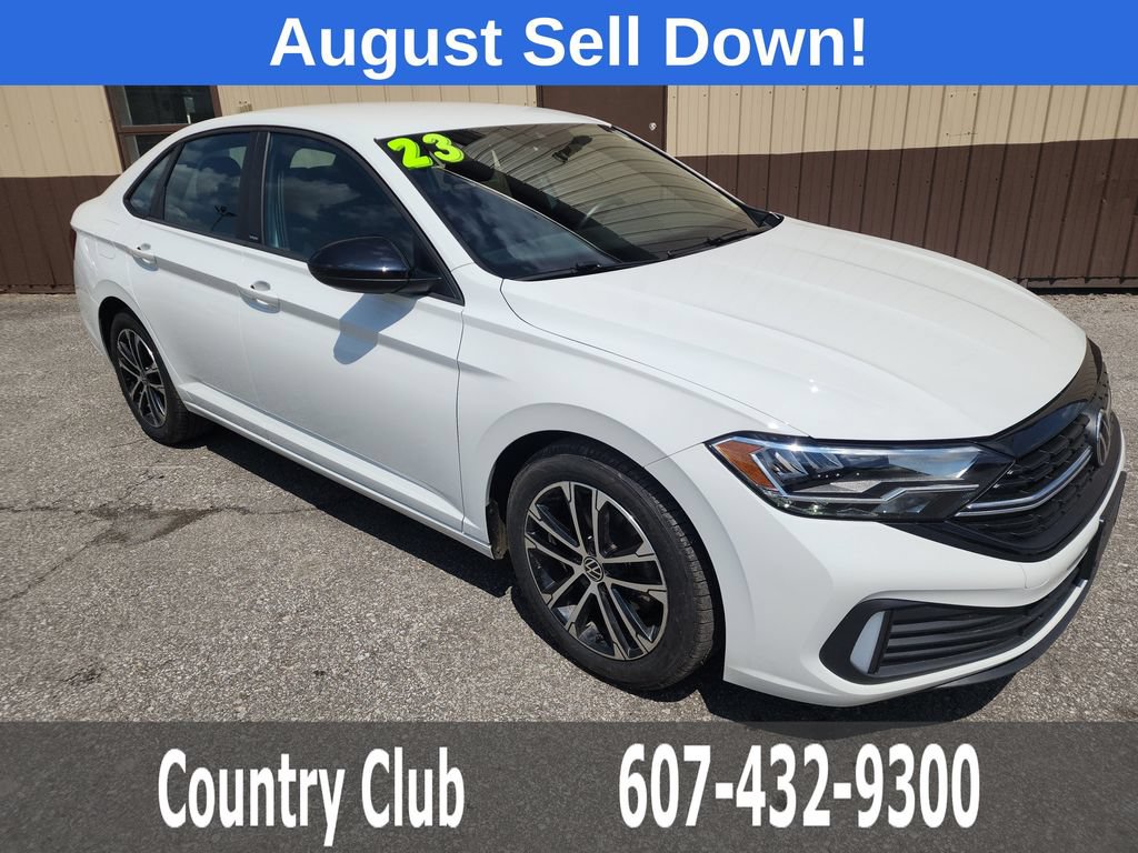 Used 2023 Volkswagen Jetta Sport FWD image 3