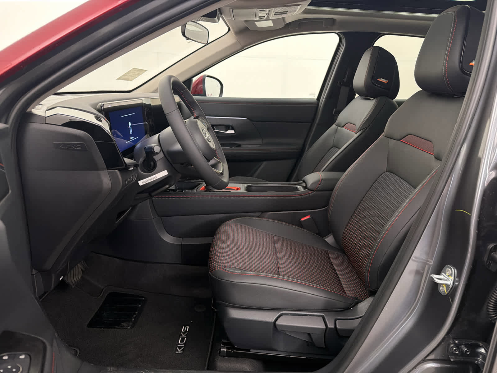 New 2026 Nissan Kicks SR w/ SR Premium Package image 14